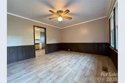 1122 Bridges Street, Shelby, NC 28150 - Photo 6