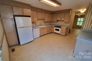 2602 Jacobs Rd, Gastonia, NC 28054 - Photo 10