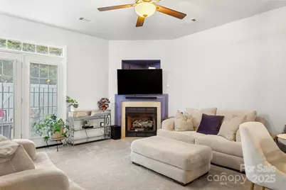 8211 Carob Tree Lane, Charlotte, NC 28215 - Photo 6