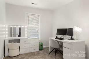 8211 Carob Tree Ln, Charlotte, NC 28215 - Photo 12