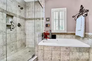 10335 John's Towne Dr, Charlotte, NC 28210 - Photo 20