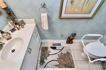 10335 Johns Towne Drive, Charlotte, NC 28210 - Photo 8