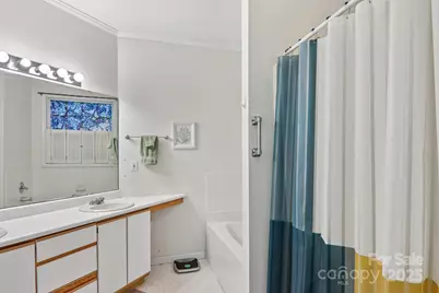 702 Cinnamon Way, Flat Rock, NC 28731 - Photo 18