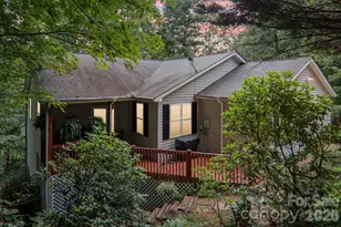 702 Cinnamon Way, Flat Rock, NC 28731 - Photo 1