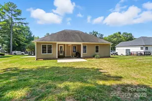 8877 Oldenburg Dr, Mount Pleasant, NC 28124 - Photo 44