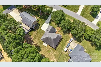 8877 Oldenburg Drive, Mount Pleasant, NC 28124 - Photo 38