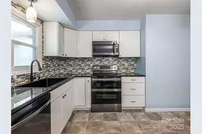 39 Golden Oaks Lane, Fletcher, NC 28732 - Photo 14