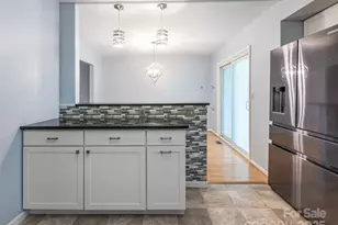 39 Golden Oaks Ln, Fletcher, NC 28732 - Photo 16