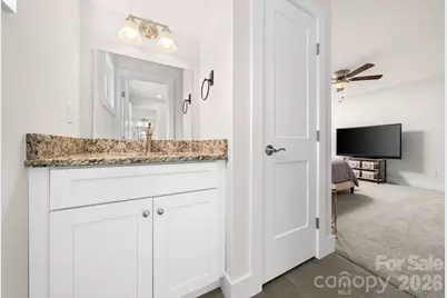 224 Oak Meadow Lane, Asheville, NC 28804 - Photo 32