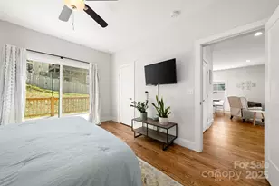 224 Oak Mdw Ln, Asheville, NC 28804 - Photo 18