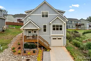 224 Oak Mdw Ln, Asheville, NC 28804 - Photo 1