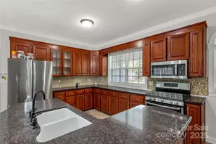 903 Little Brook Cir, York, SC 29745 - Photo 22