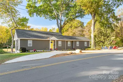 700 Magnolia Street, Winston Salem, NC 27103 - Photo 1