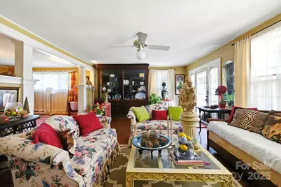 317 Courtland Boulevard, Hendersonville, NC 28791 - Photo 12