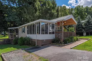 10 Valentine Dr, Maggie Valley, NC 28751 - Photo 2