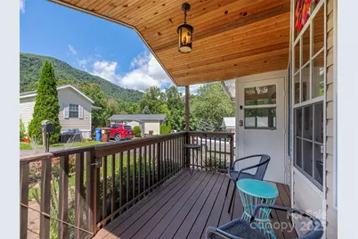 10 Valentine Drive, Maggie Valley, NC 28751 - Photo 4