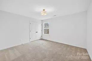 9717 Forest Dr, Charlotte, NC 28216 - Photo 26