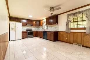 194 Hillsboro Rd, Taylorsville, NC 28681 - Photo 2