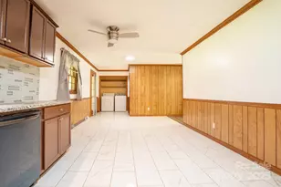 194 Hillsboro Rd, Taylorsville, NC 28681 - Photo 4