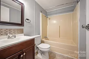 118 Aiken St, Forest City, NC 28043 - Photo 14