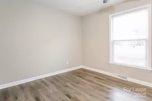 5520 The Plaza Rd, Charlotte, NC 28215 - Photo 6