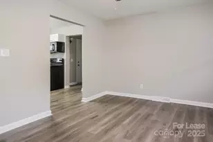 5520 The Plaza Rd, Charlotte, NC 28215 - Photo 2