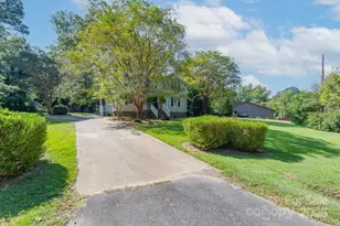 3003 Pinetuck Ln, Rock Hill, SC 29730 - Photo 2