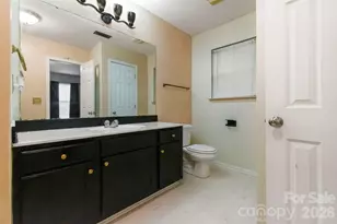 5541 Peachwood Dr, Charlotte, NC 28216 - Photo 14