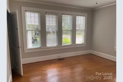 801 Hawthorne Lane, Charlotte, NC 28204 - Photo 12