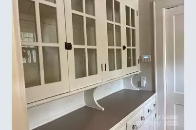 801 Hawthorne Lane, Charlotte, NC 28204 - Photo 4