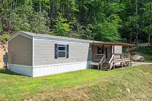 710 Greasy Creek Rd, Bakersville, NC 28705 - Photo 6