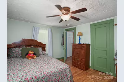 177 Dewey Avenue, Canton, NC 28716 - Photo 10