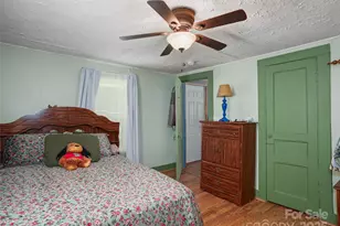 177 Dewey Ave, Canton, NC 28716 - Photo 10