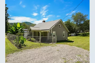177 Dewey Avenue, Canton, NC 28716 - Photo 1