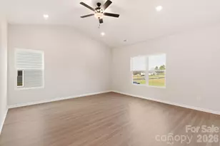 3474 Bear Den Dr, Gastonia, NC 28052 - Photo 2