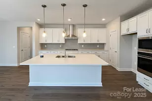 8903 Nettleton Ave, Charlotte, NC 28215 - Photo 6