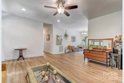 221 Dublin Lane, Columbus, NC 28722 - Photo 6