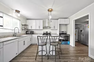 4315 Denver Ave, Charlotte, NC 28208 - Photo 6