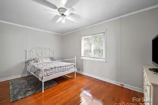 4315 Denver Ave, Charlotte, NC 28208 - Photo 10