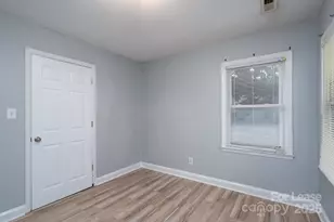 113 Crestview Dr, Concord, NC 28027 - Photo 14