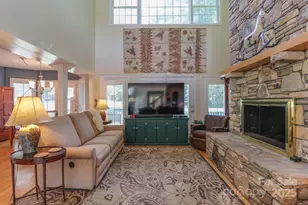 51 Windy Acres Dr, Fairview, NC 28730 - Photo 2