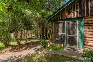 10 Beaverdam Knoll Rd, Asheville, NC 28804 - Photo 8