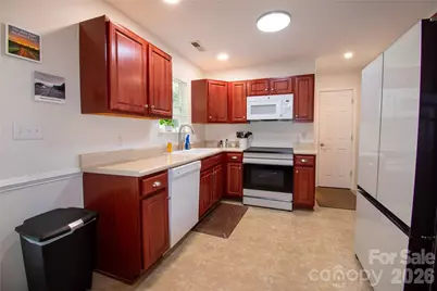 19 Singleton Lane, Fletcher, NC 28732 - Photo 6