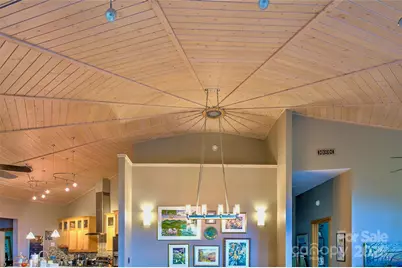 1024 Arrowhead Ridge Road, Spruce Pine, NC 28777 - Photo 16