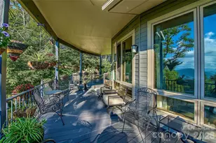 1024 Arrowhead Ridge Rd, Spruce Pine, NC 28777 - Photo 2