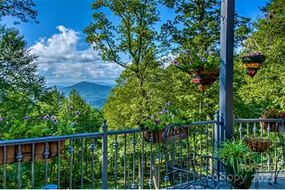1024 Arrowhead Ridge Road, Spruce Pine, NC 28777 - Photo 4