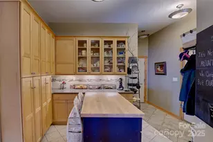 1024 Arrowhead Ridge Rd, Spruce Pine, NC 28777 - Photo 24