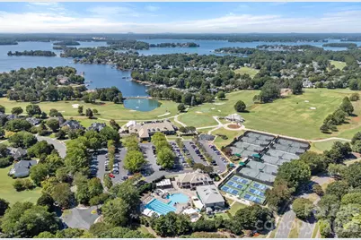 19002 Lakehouse Pointe Drive, Cornelius, NC 28031 - Photo 12