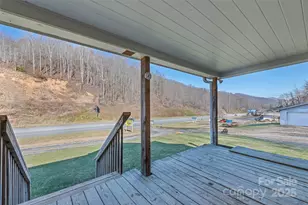 3009 Dellwood Rd, Waynesville, NC 28786 - Photo 4