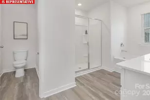 11301 Cardinal Crk Ave, Charlotte, NC 28215 - Photo 18